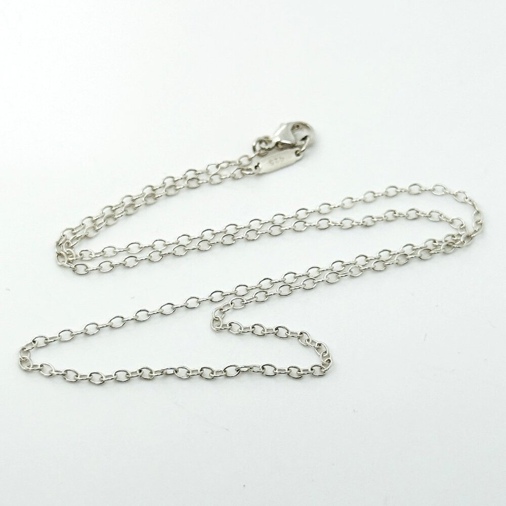 Tiffany & Co 16” 1.5mm Oval Link Chain Necklace Classic Style In Sterling Silver